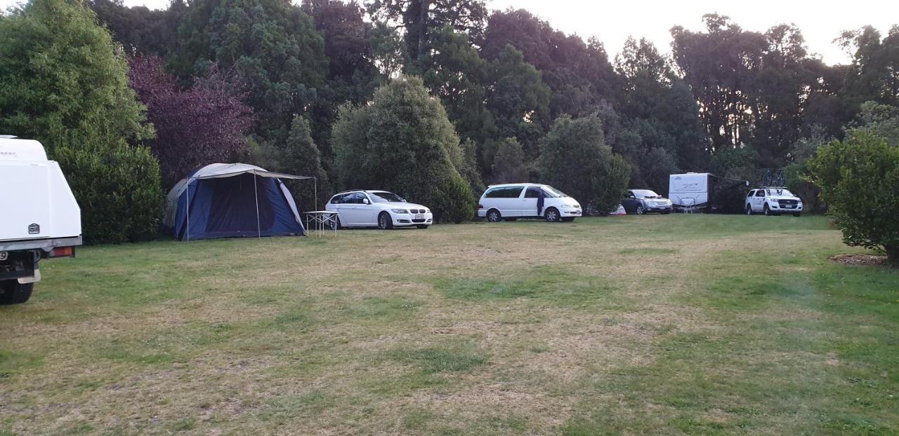Moana Lake Brunner Country Motel & Holiday Park מראה חיצוני תמונה