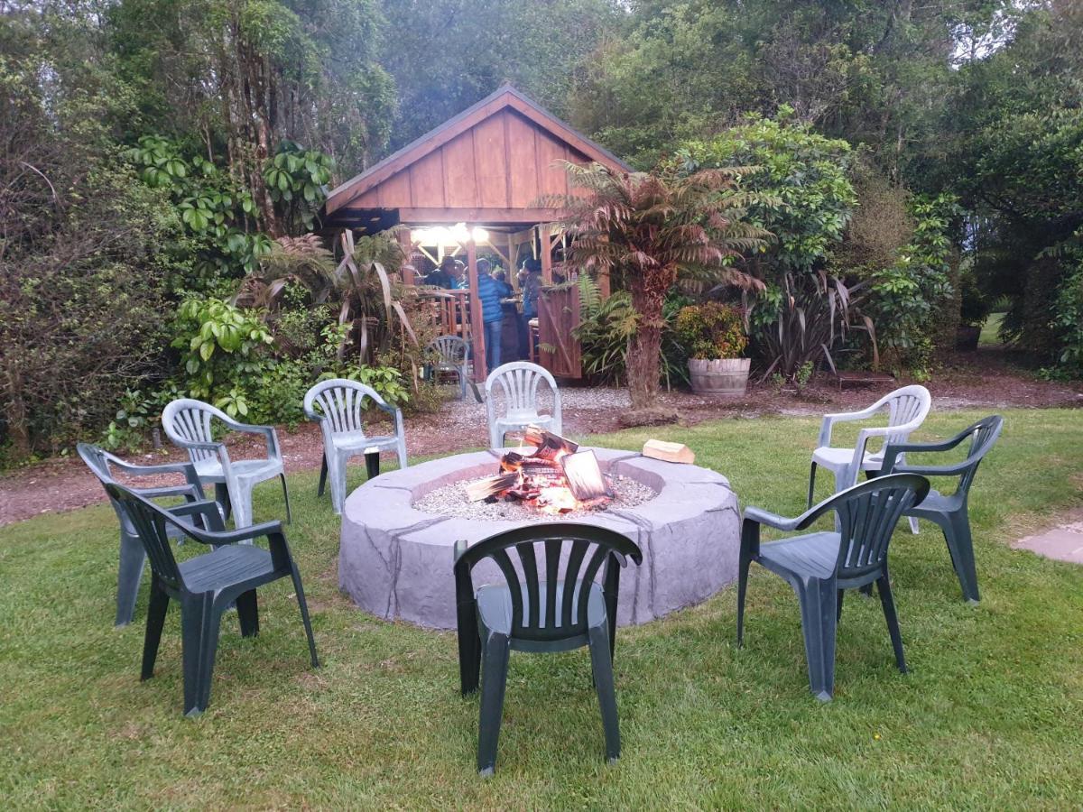 Moana Lake Brunner Country Motel & Holiday Park מראה חיצוני תמונה